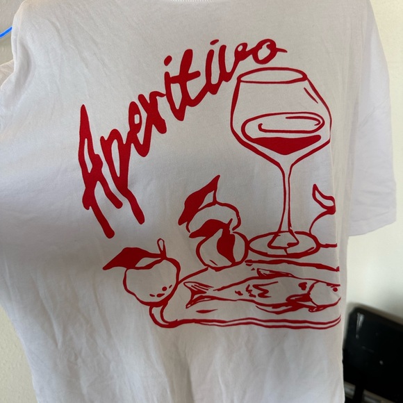 Universal Thread White T-Shirt - Picture 2 of 4